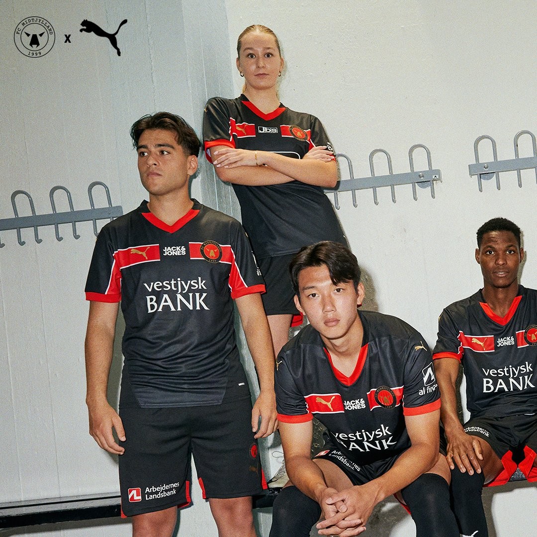 Dit zijn de FC Midtjylland voetbalshirts 2024-2025
