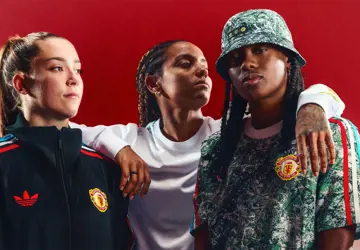 Manchester United Stone Roses Collectie