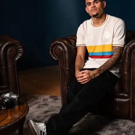 adidas lanceert Colombia voetbalshirt ter ere 100 jarig bestaan voetbalbond