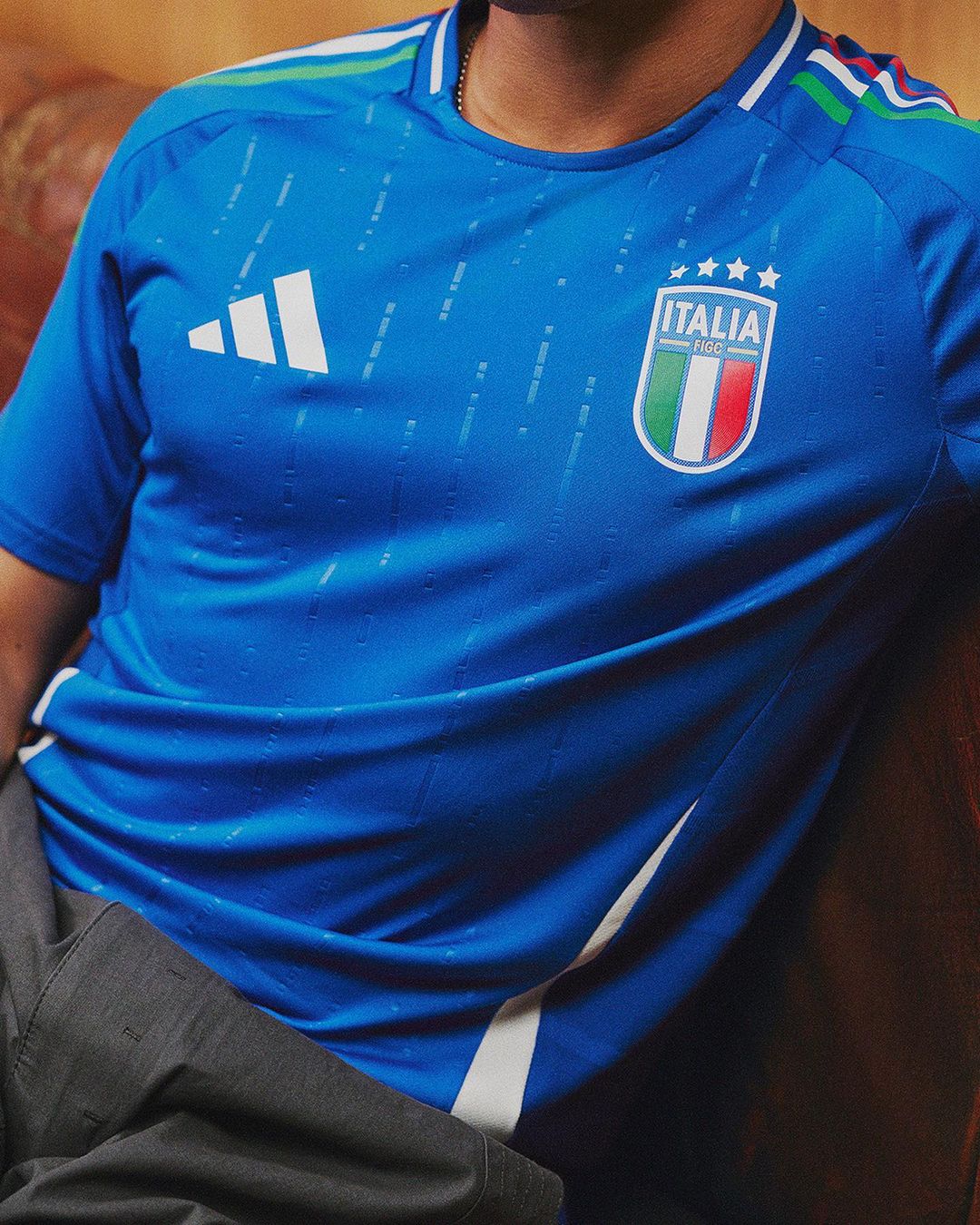 Italië Euro 2024 thuisshirt in stijl Italiaans DNA 