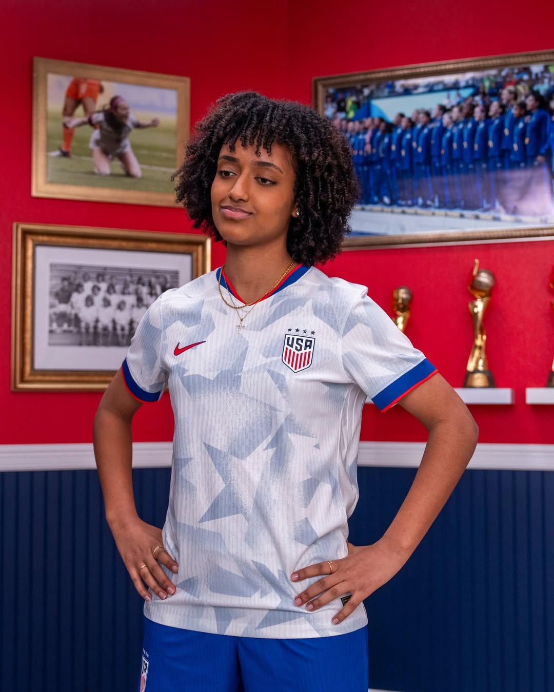 Verenigde Staten vrouwen voetbalshirts 2025-2026 eren 40 jaar vrouwenvoetbal