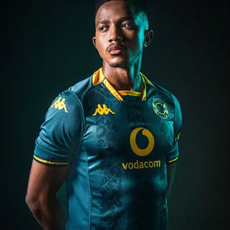 Kaizer Chiefs voetbalshirts 2023-2024