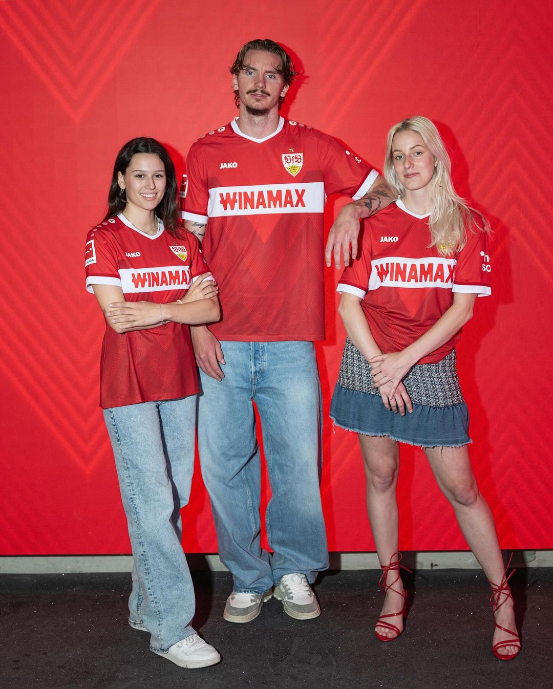 Dit zijn de VfB Stuttgart voetbalshirts 2024-2025