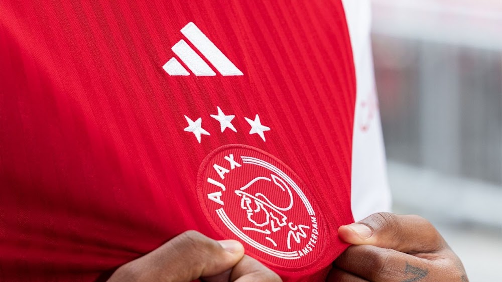 Ajax En Adidas Verlengen Contract Tot 2031 C