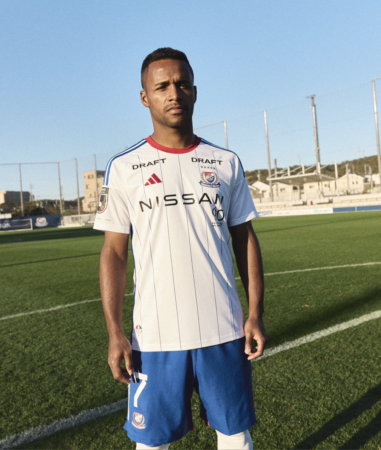 Dit zijn de Yokohama F. Marinos voetbalshirts 2024