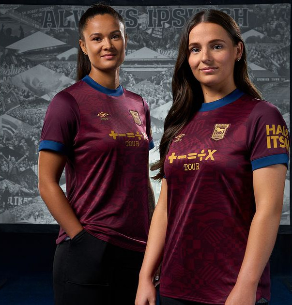 Dit zijn de Ipswich Town voetbalshirts 2024-2025