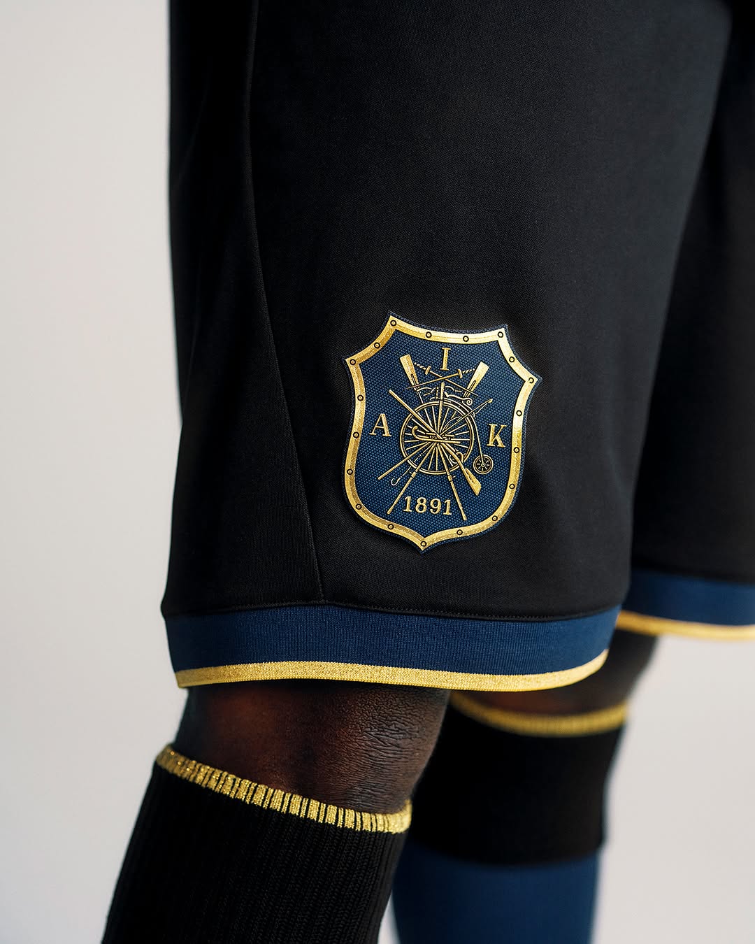 AIK Fotboll beker voetbalshirt geïnspireerd door oprichting