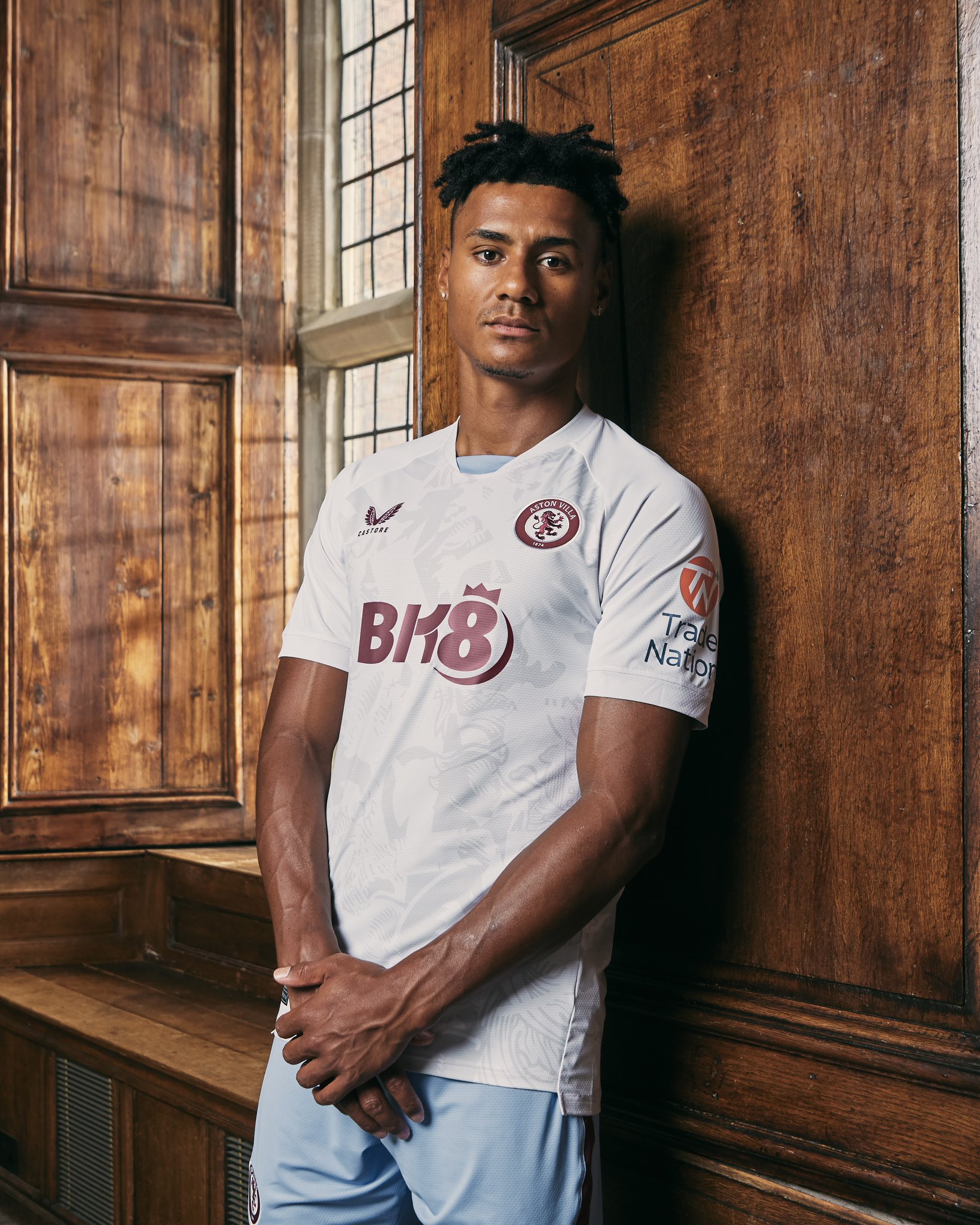 Aston Villa voetbalshirts 2023-2024