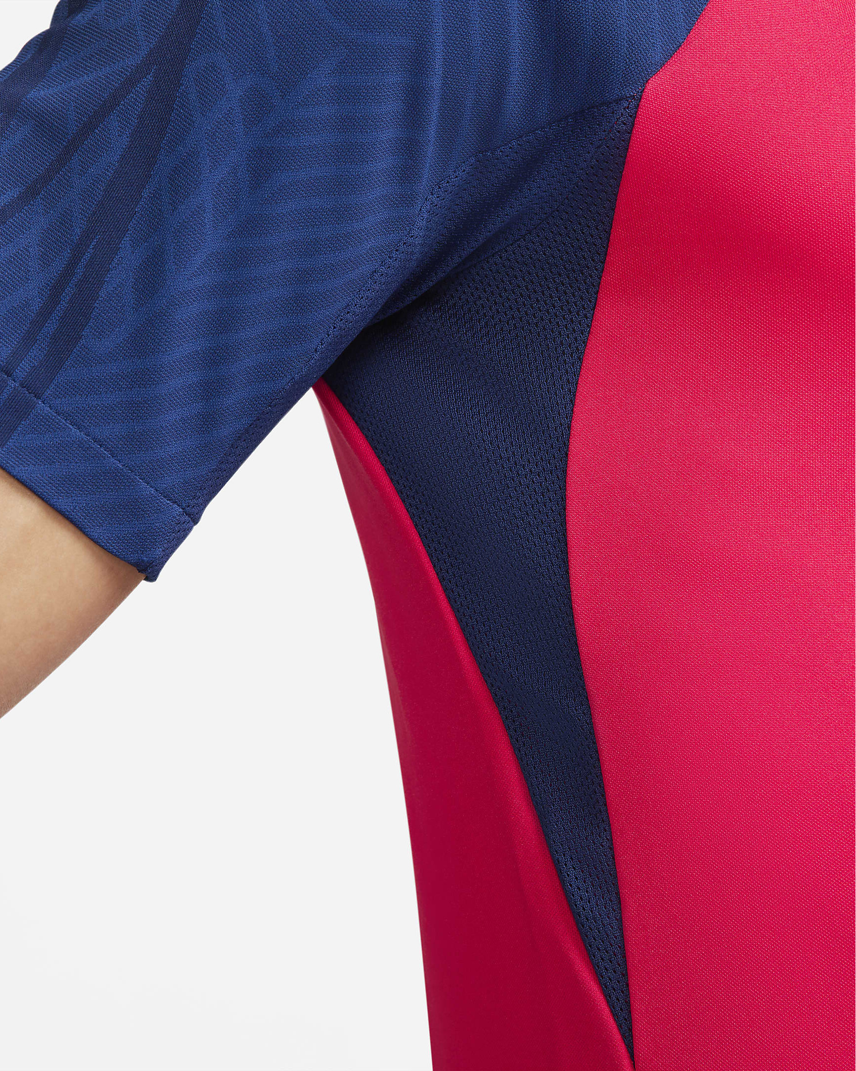 Dit zijn de Atletico Madrid trainingsshirts 2023-2024