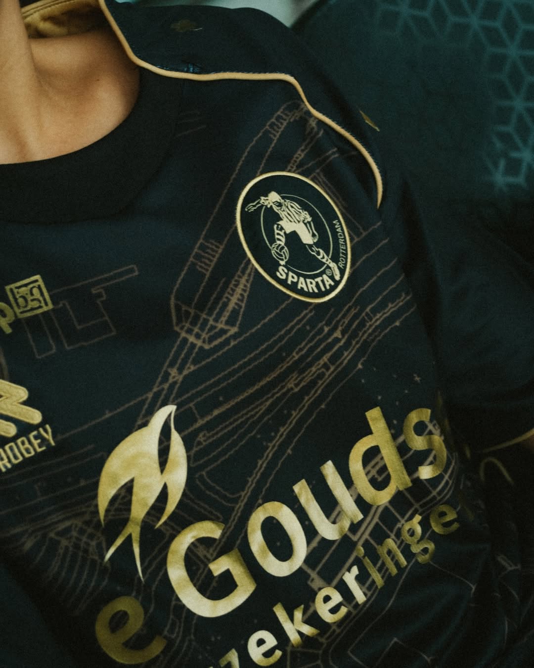 Sparta Rotterdam voetbalshirts 2025-2026 ode aan Willem van Hasselt en Spangen