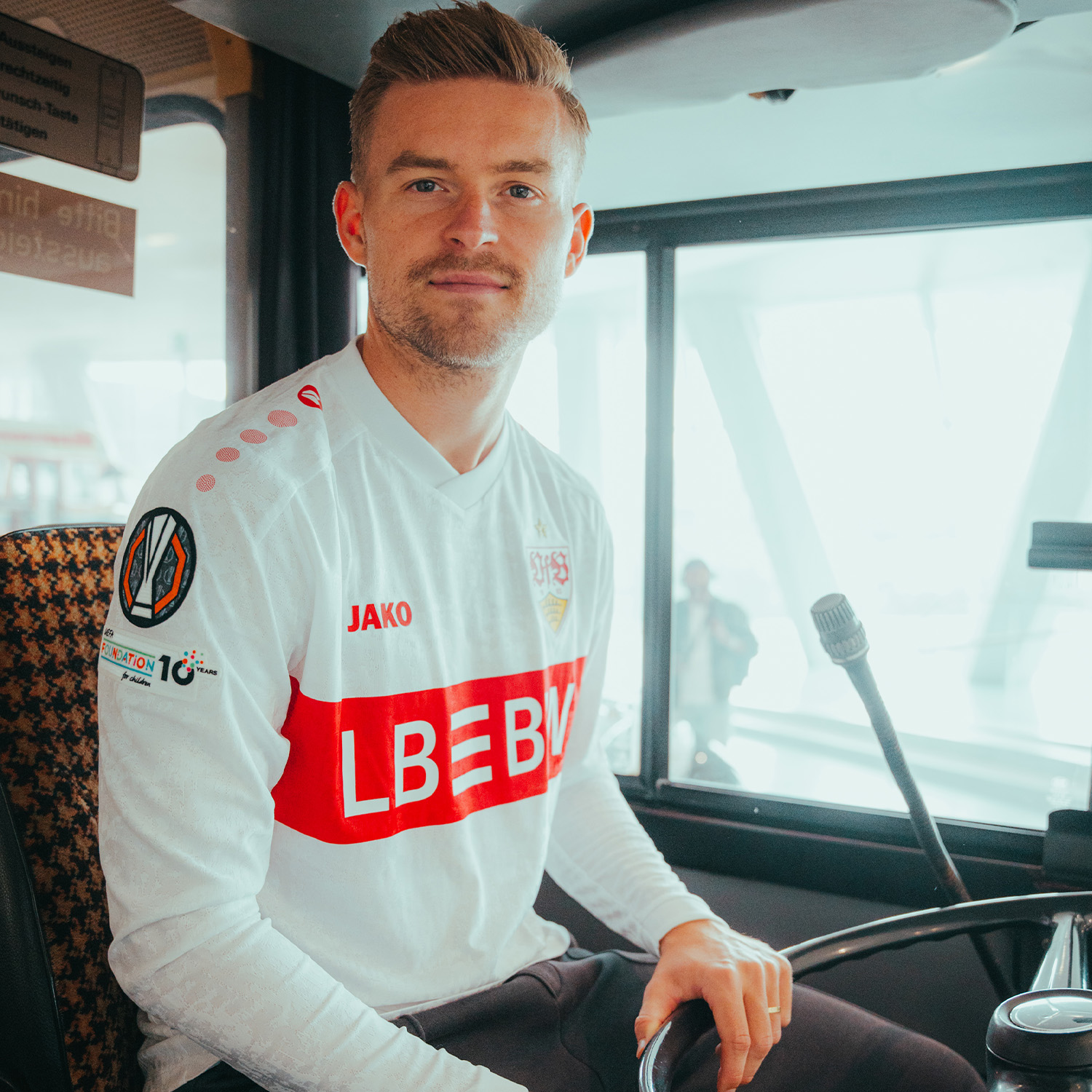 VFB Stuttgart voetbalshirts 2025-2026 bevat speciaal graphic patroon