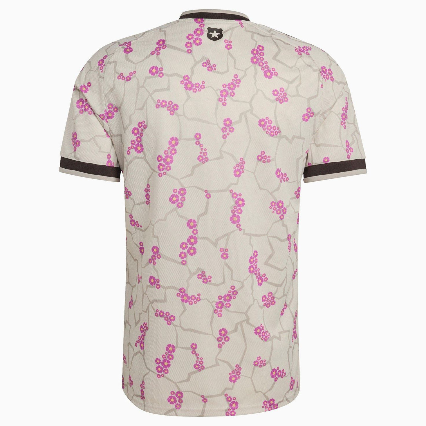 Chili thuisshirt 2026-2027 geïnspireerd door vogel! 