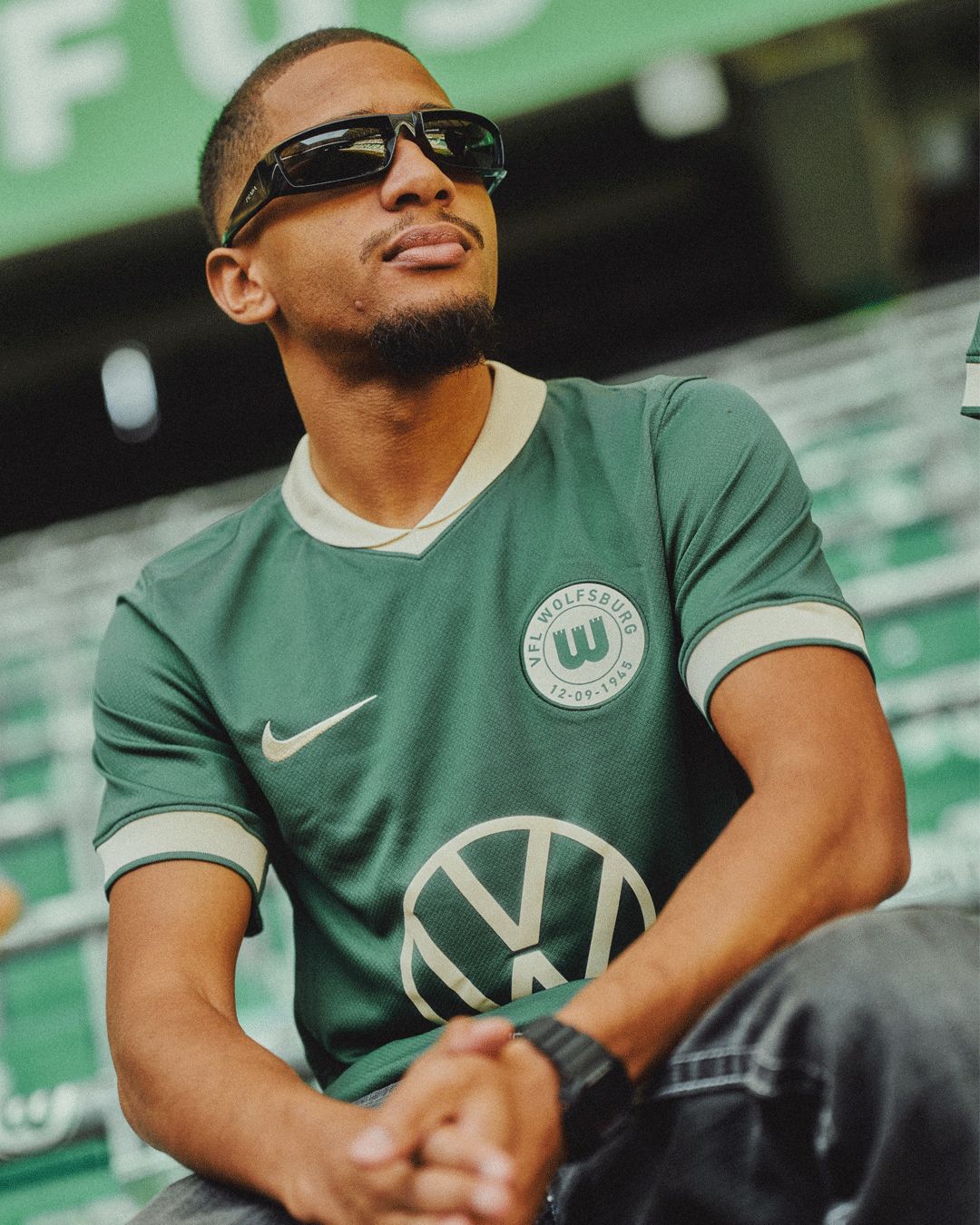 Dit zijn de VFL Wolfsburg voetbalshirts 2025-2026