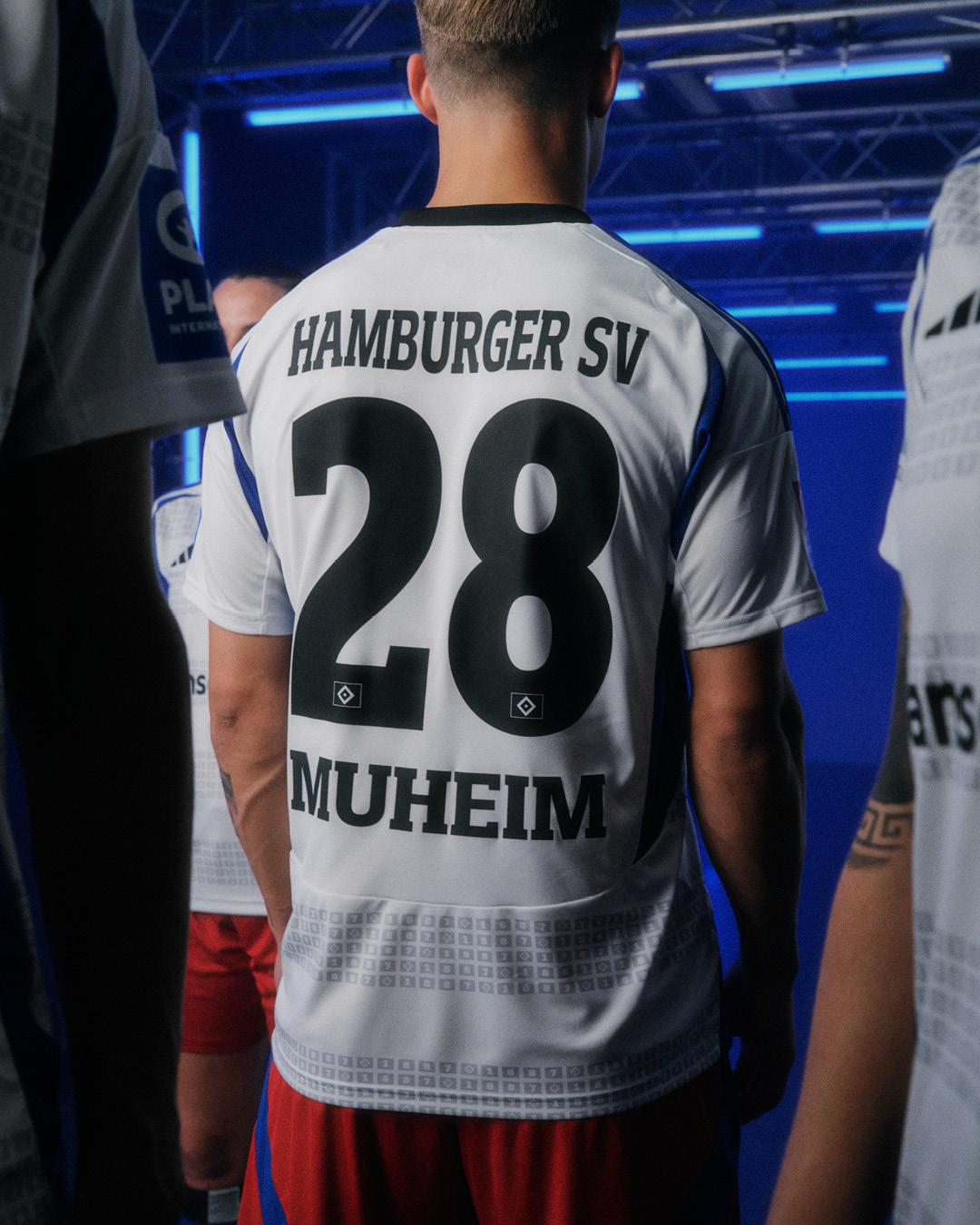 Hamburger SV voetbalshirts 2024-2025 in teken 1887 en vissermannen!