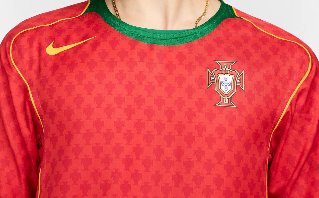 Portugal Voetbalshirt 2004 D