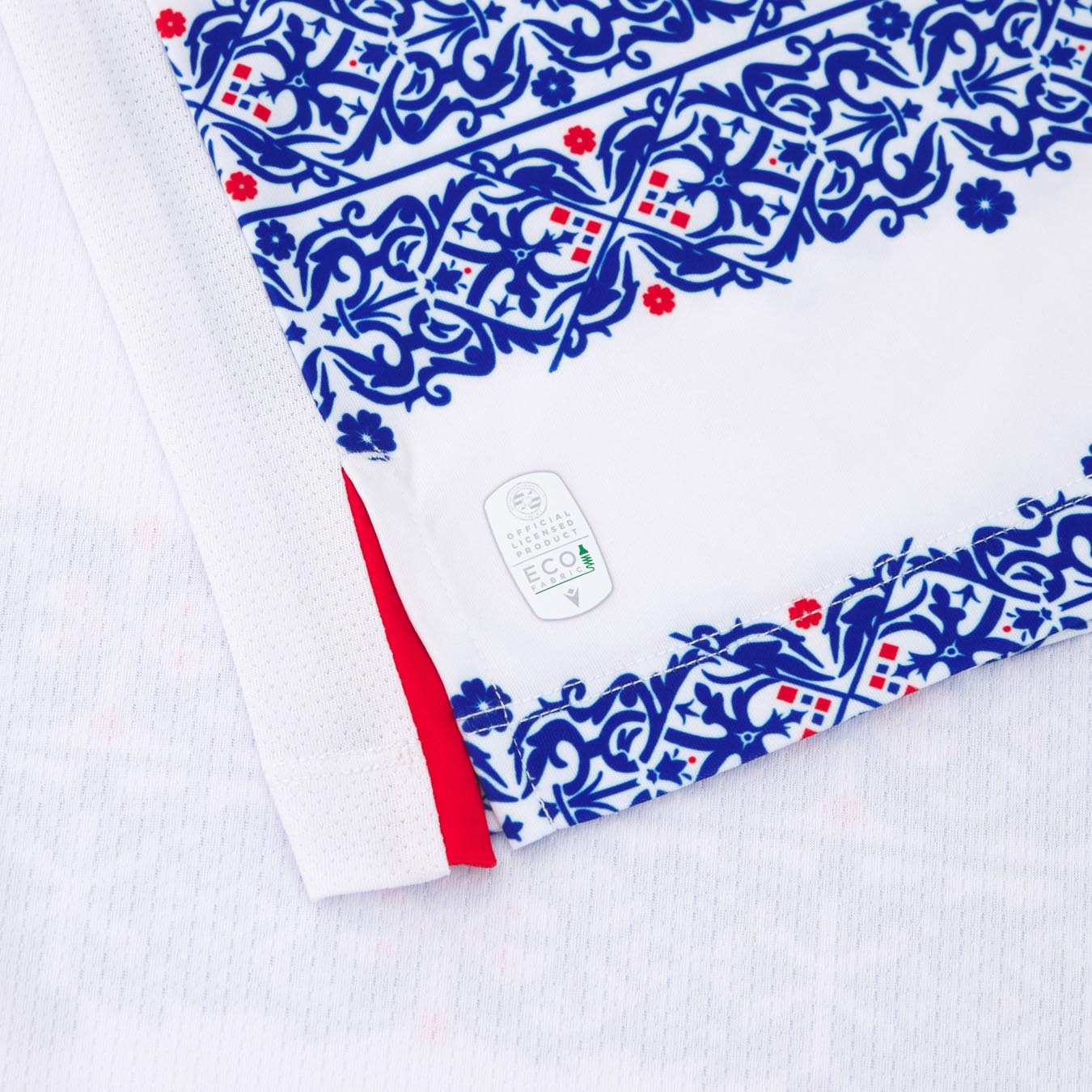 Dit zijn de Reading FC voetbalshirts 2025-2026