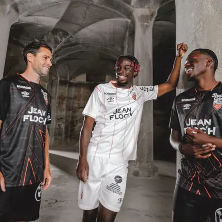FC Lorient voetbalshirts 2023-2024
