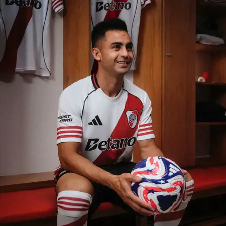 River Plate voetbalshirts 2025-2026 geïnspireerd door twee historische prijzen