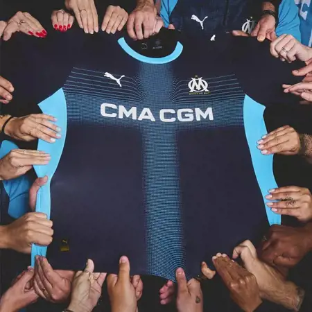 Olympique Marseille voetbalshirts 2025-2026 geïnspireerd door heritage en tifosi