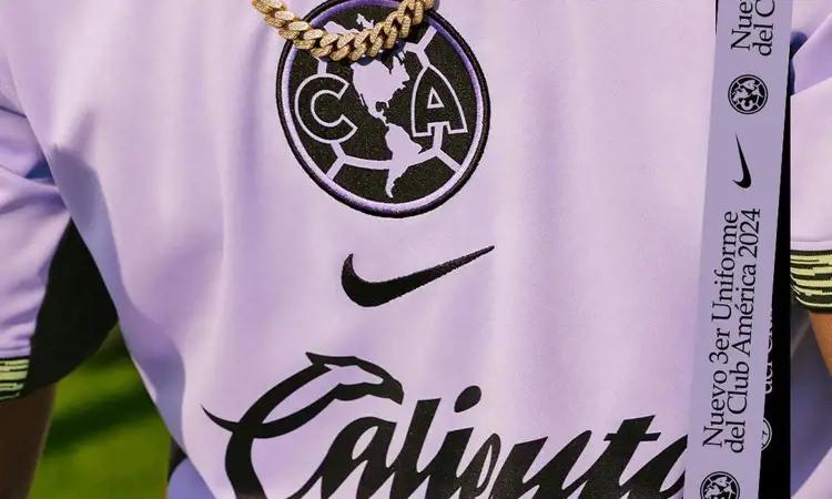 Club America 3e voetbalshirt 2023-2024 bijna identiek aan Liverpool 3e shirt
