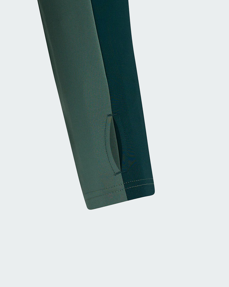 Dit is het groene Feyenoord trainingspak 20242025