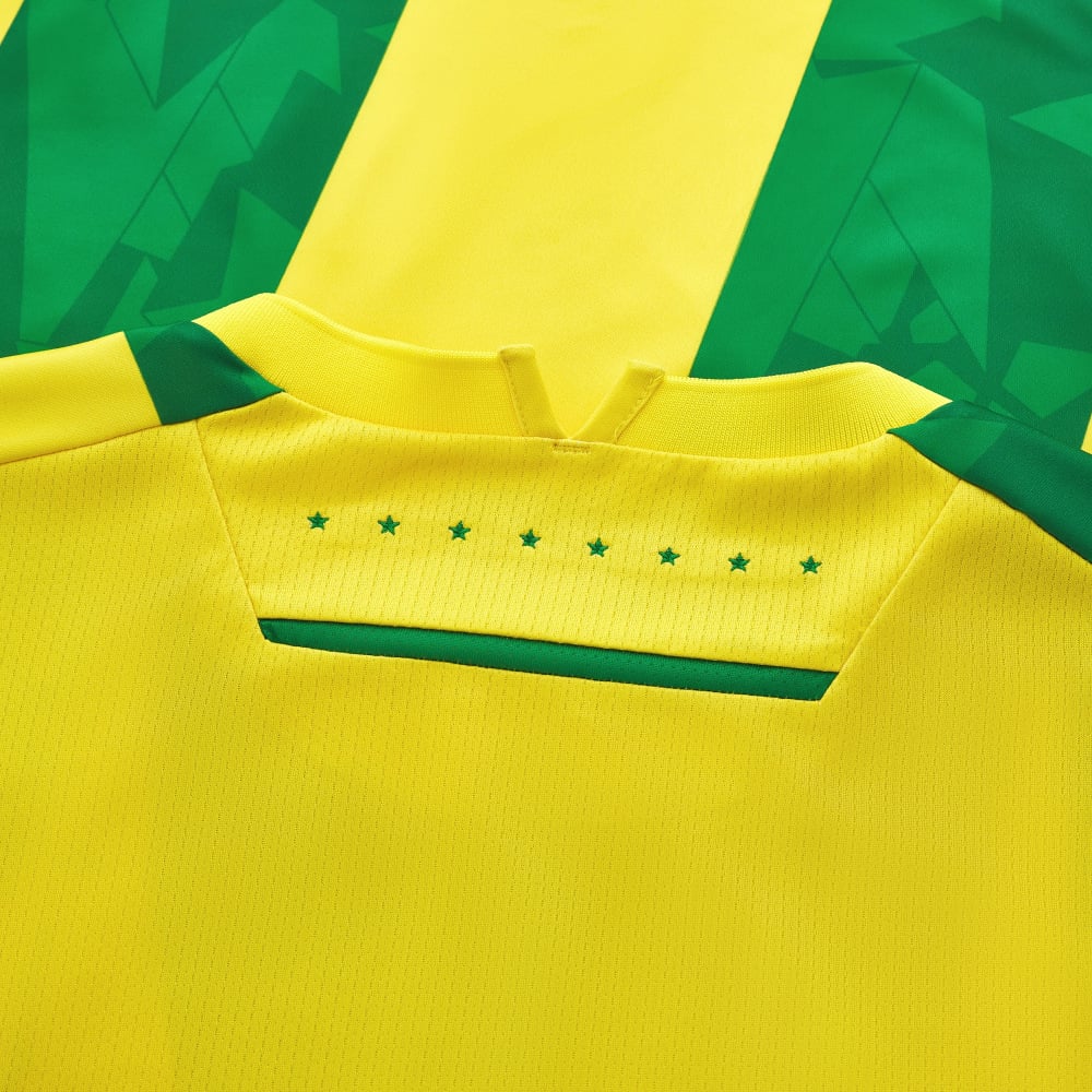 FC Nantes voetbalshirts 2024-2025 geïnspireerd door retro shirts en de stad!