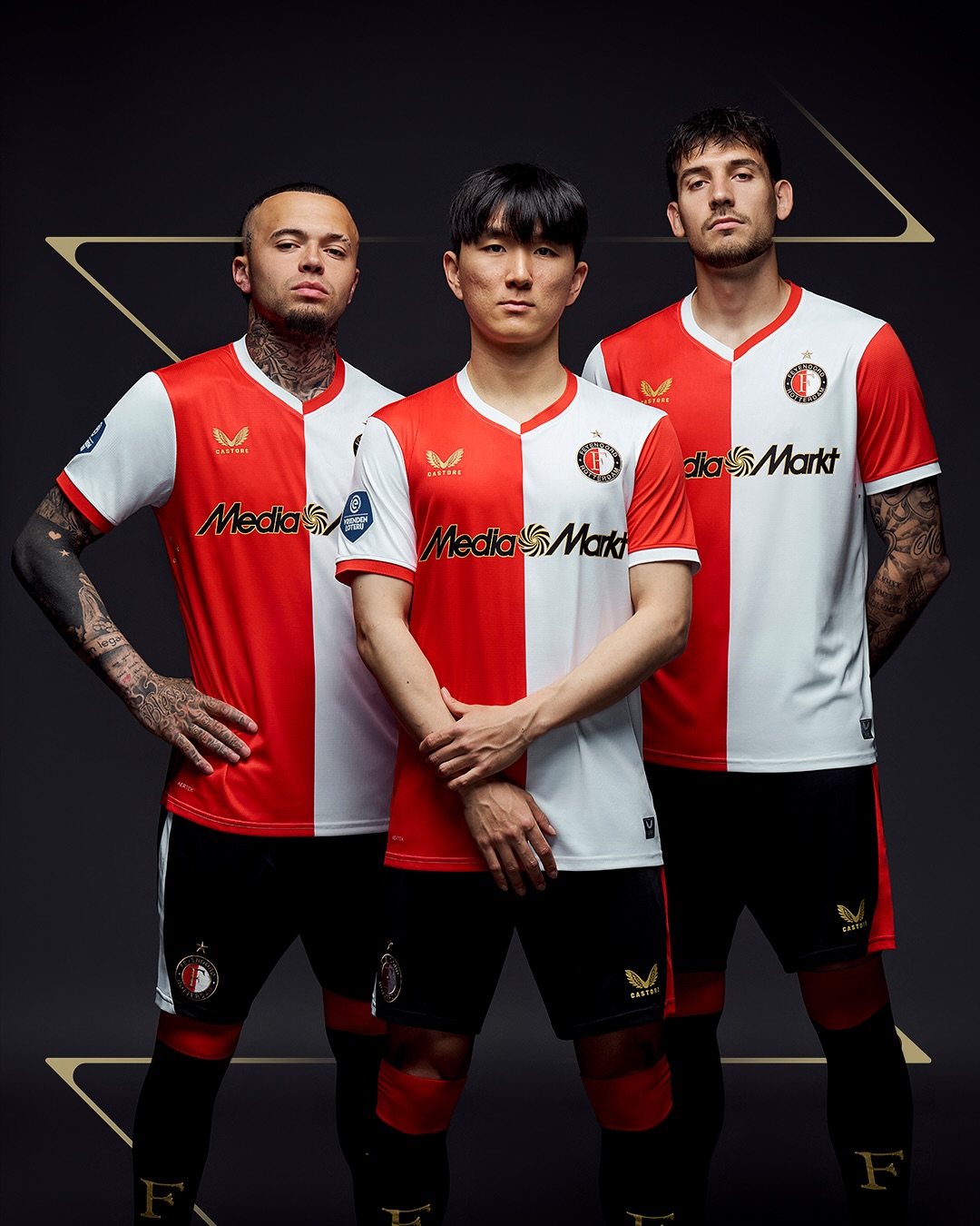Feyenoord thuisshirt 2025-2026 bevat gouden details!