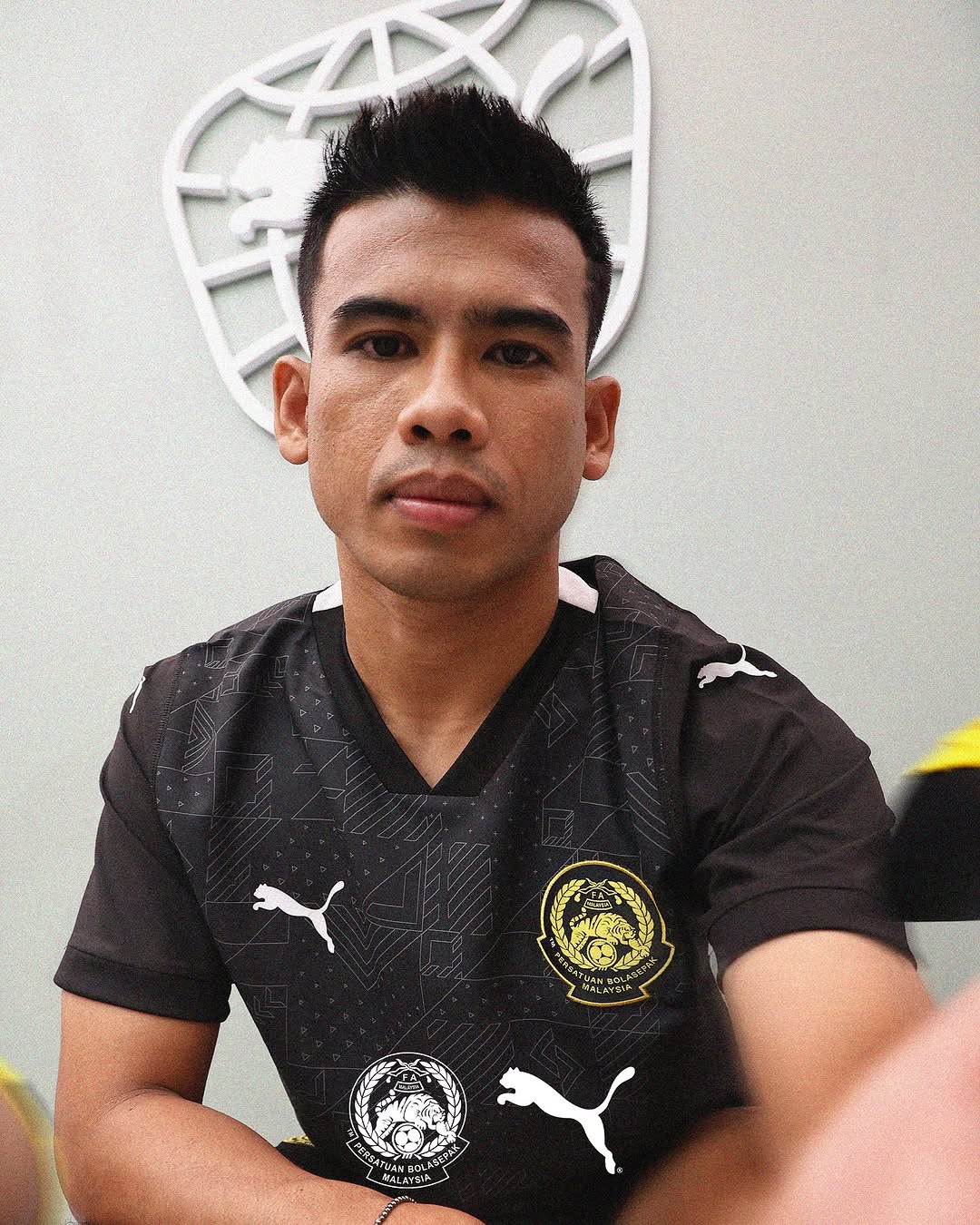 Dit zijn de Maleisië voetbalshirts 2025-2026 van Puma