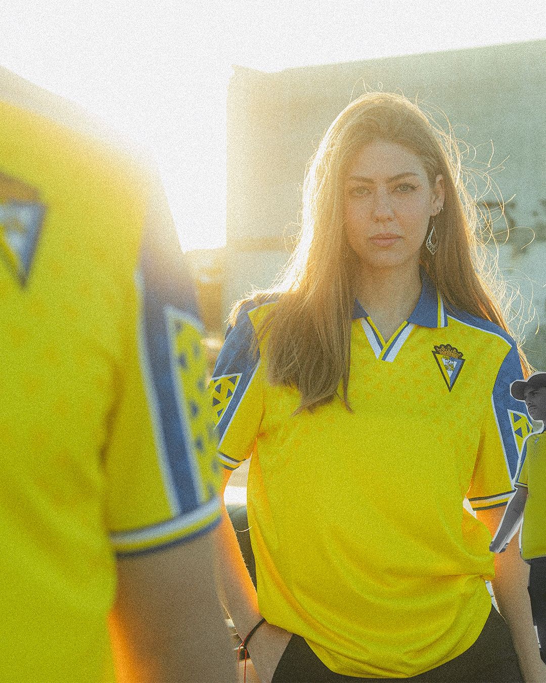 Cadiz CF voetbalshirts 2024-2025 geïnspireerd door shirts jaren '80 en '90