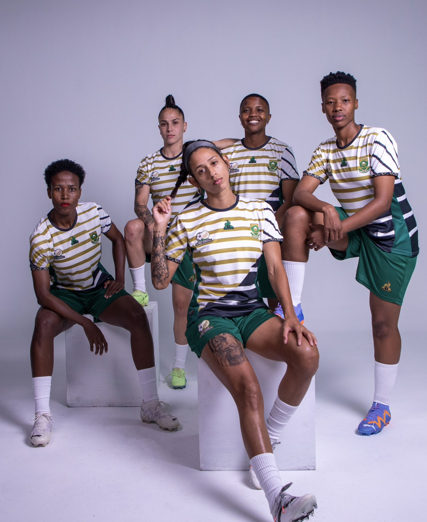 Zuid-Afrika voetbalshirts 2023-2024