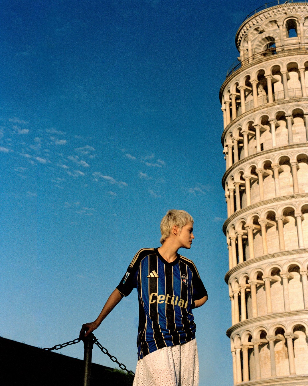 Dit zijn de SC Pisa voetbalshirts 2025-2026