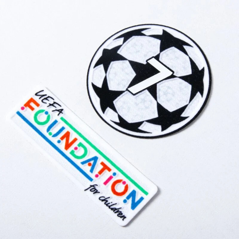 Dit is de officiële AC Milan bedrukking 2024-2025