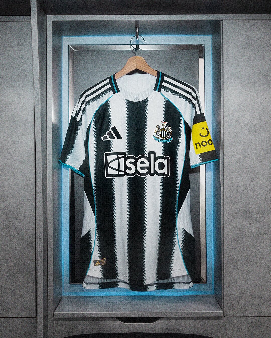 Newcastle United thuisshirt 2025-2026 geïnspireerd door shepherd’s check