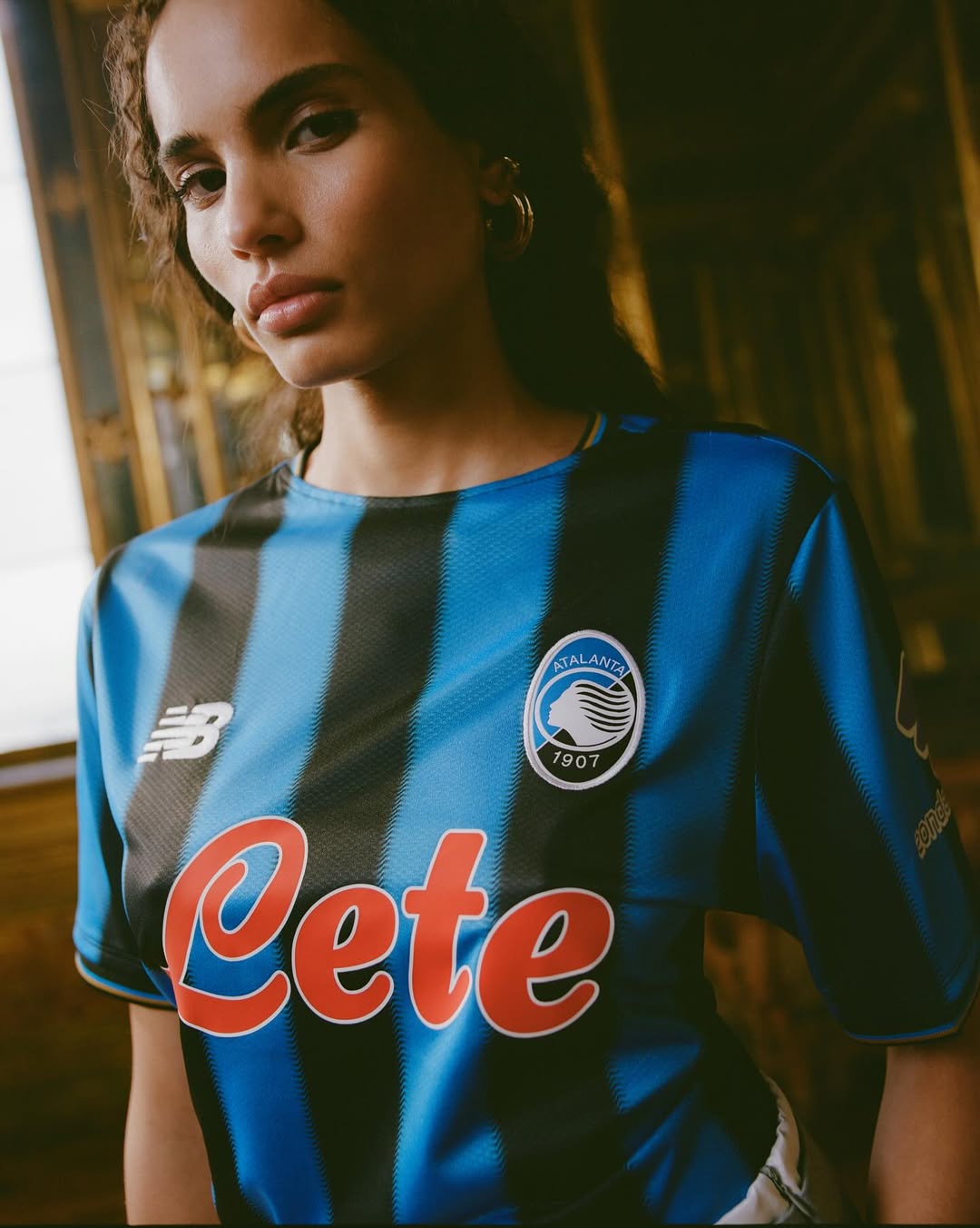 Dit zijn de Atalanta Bergamo voetbalshirts 2025-2026 van New Balance