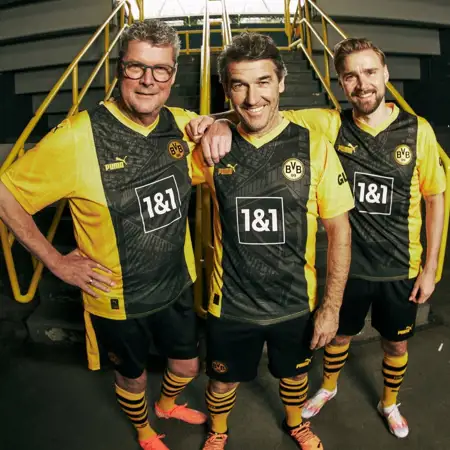 Borussia Dortmund special edition voetbalshirt eert Signal Iduna Park