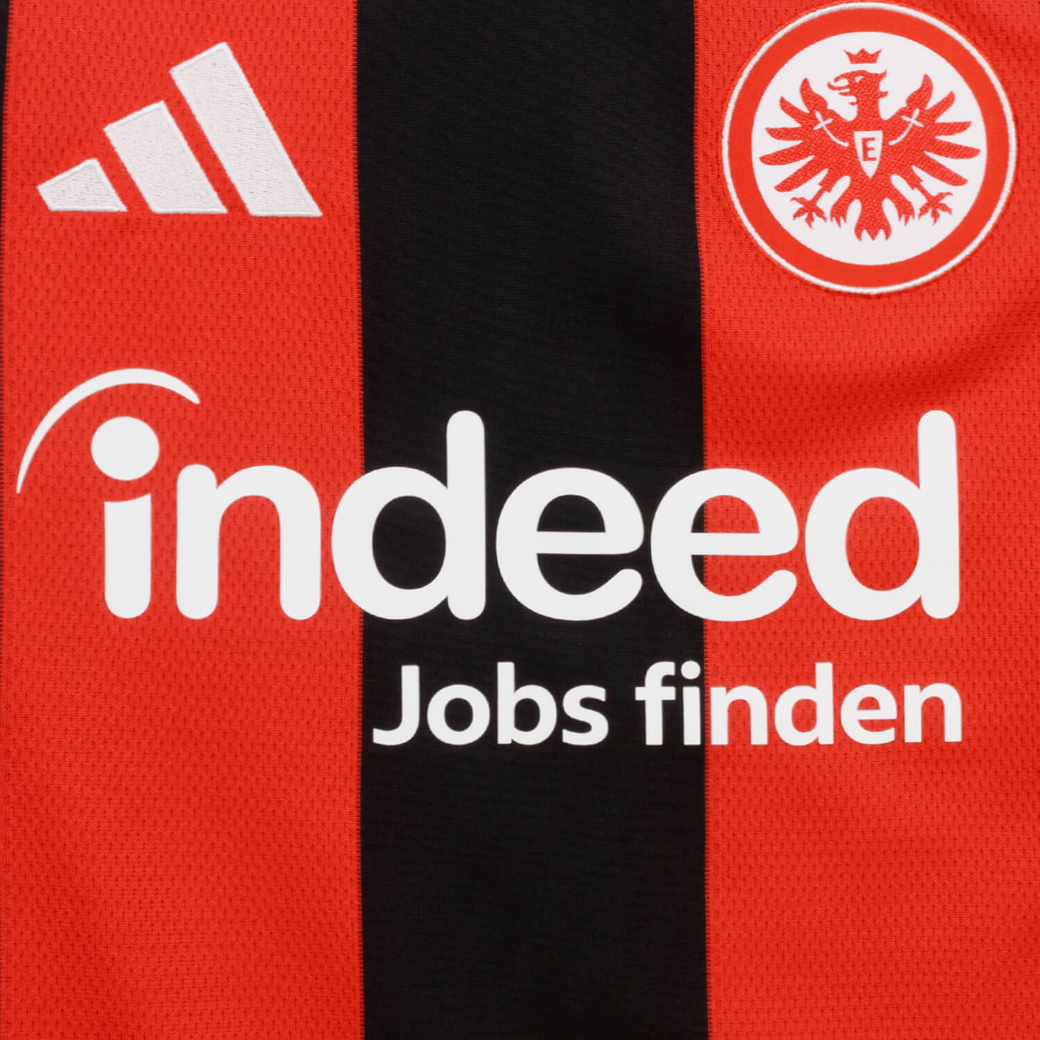 Dit zijn de Eintracht Frankfurt voetbalshirts 2025-2026 van adidas