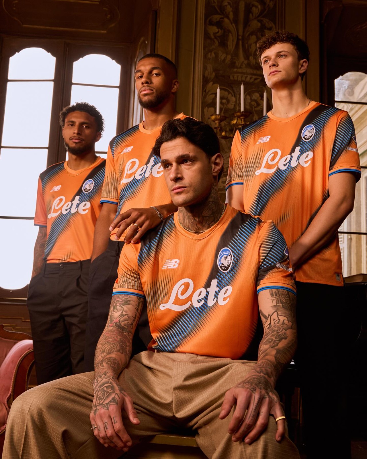Dit zijn de Atalanta Bergamo voetbalshirts 2025-2026 van New Balance