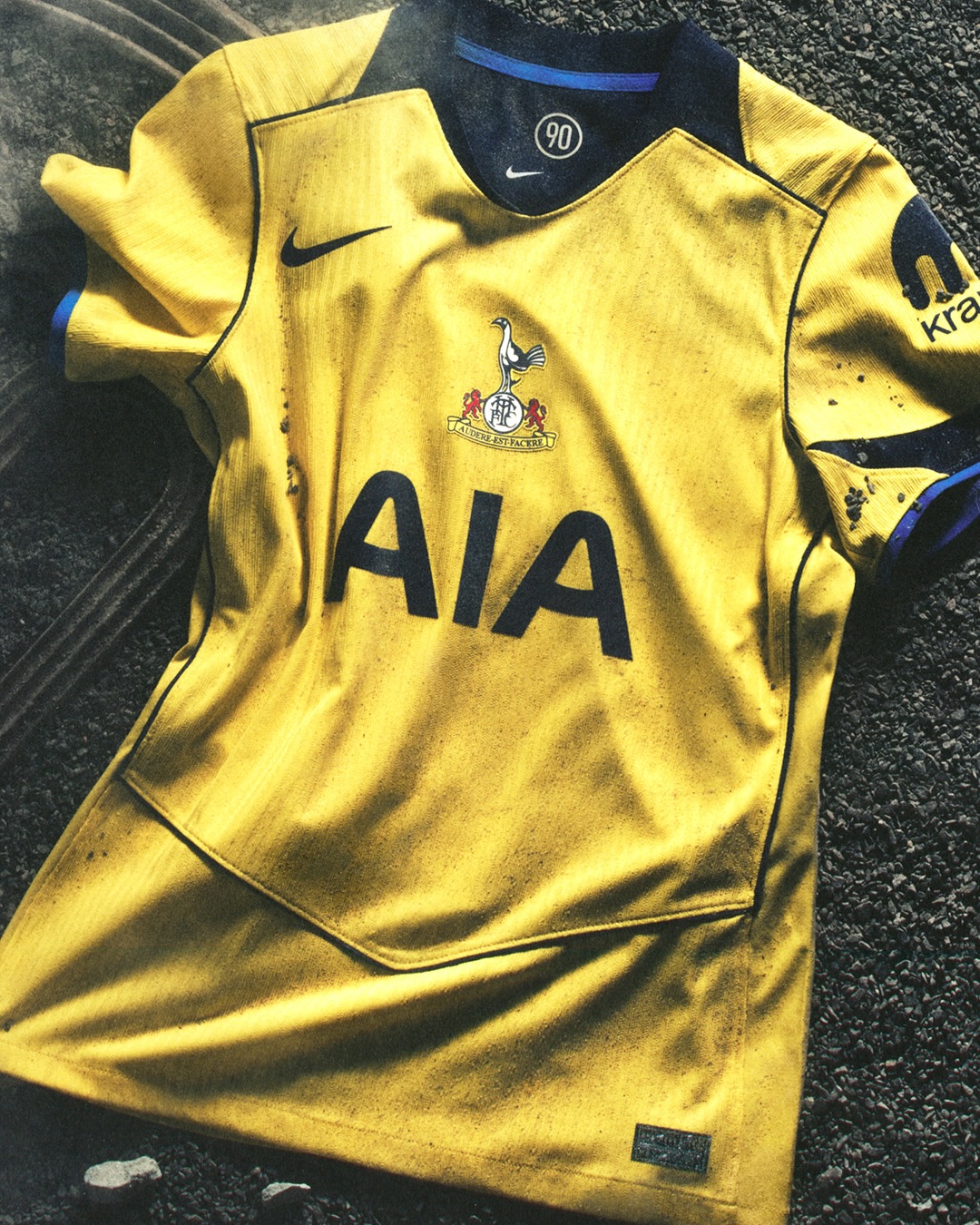 Tottenham Hotspur 3e shirt 2025-2026 heeft ook Total90 template! 