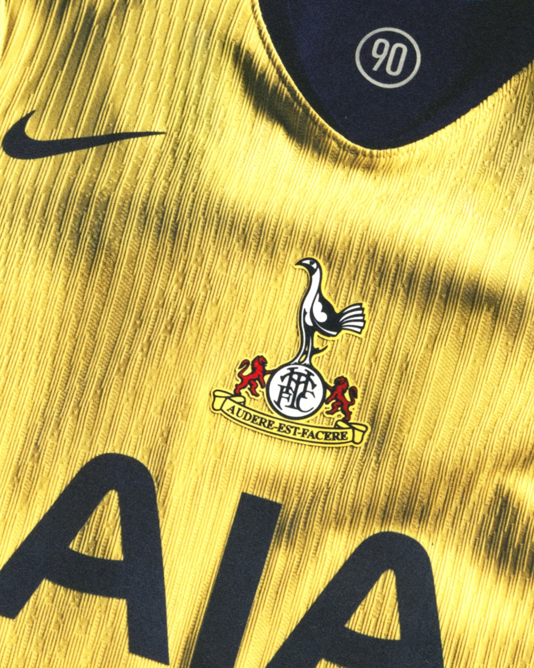 Tottenham Hotspur 3e shirt 2025-2026 heeft ook Total90 template! 