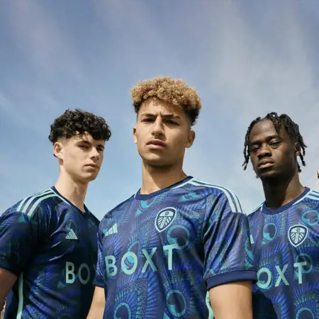 Leeds United voetbalshirts 2023-2024