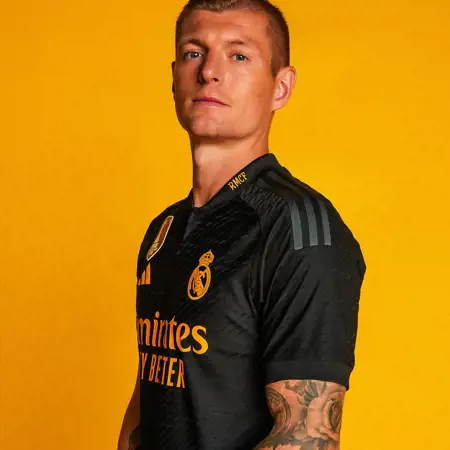 Real Madrid 3e voetbalshirt 2023-2024