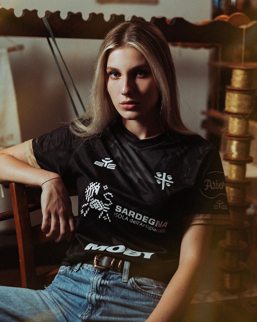 Dit zijn de Cagliari Calcio voetbalshirts 2024-2025