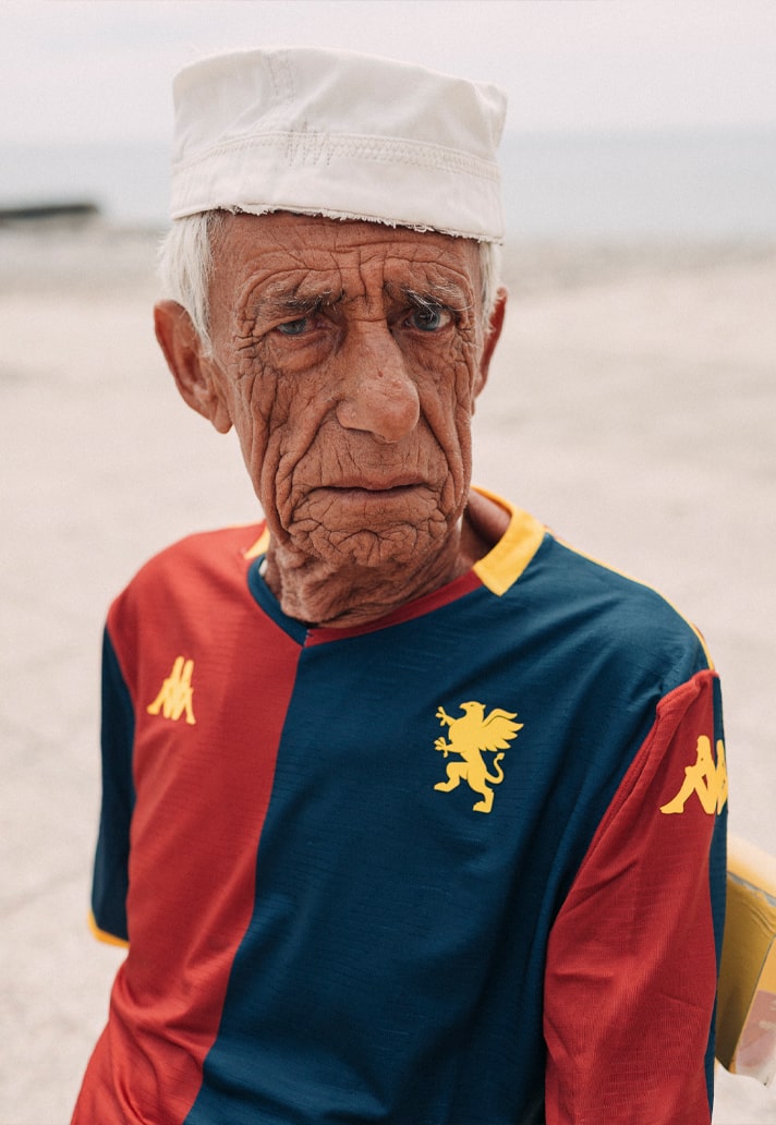 Dit zijn de Genoa CFC voetbalshirts 2025-2026
