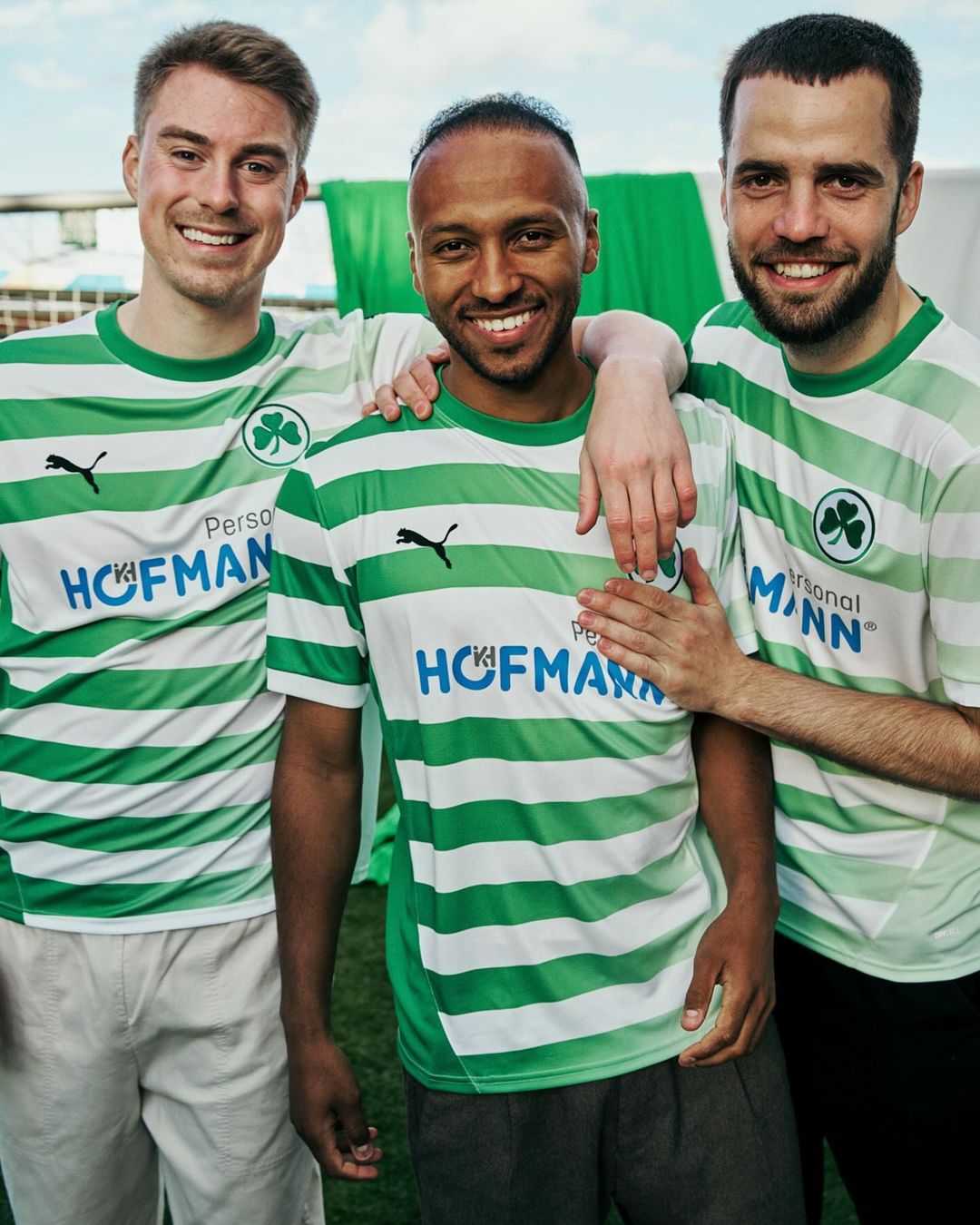 Dit zijn de Greuther Fürth voetbalshirts 2024-2025