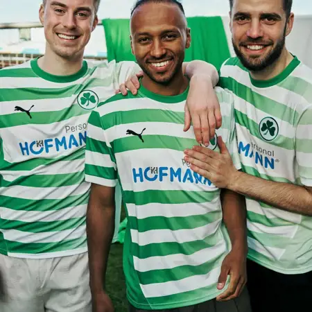Dit zijn de Greuther Fürth voetbalshirts 2024-2025
