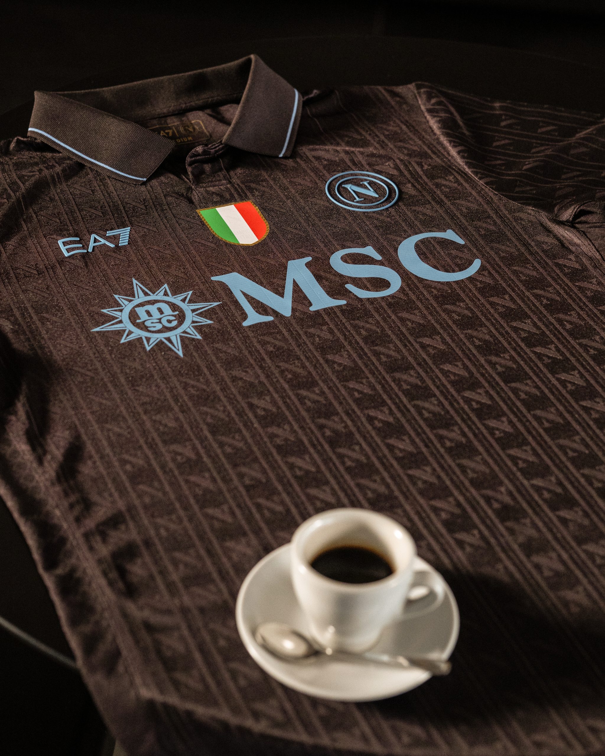 SSC Napoli voetbalshirts 2025-2026 eren de stad en koffie!