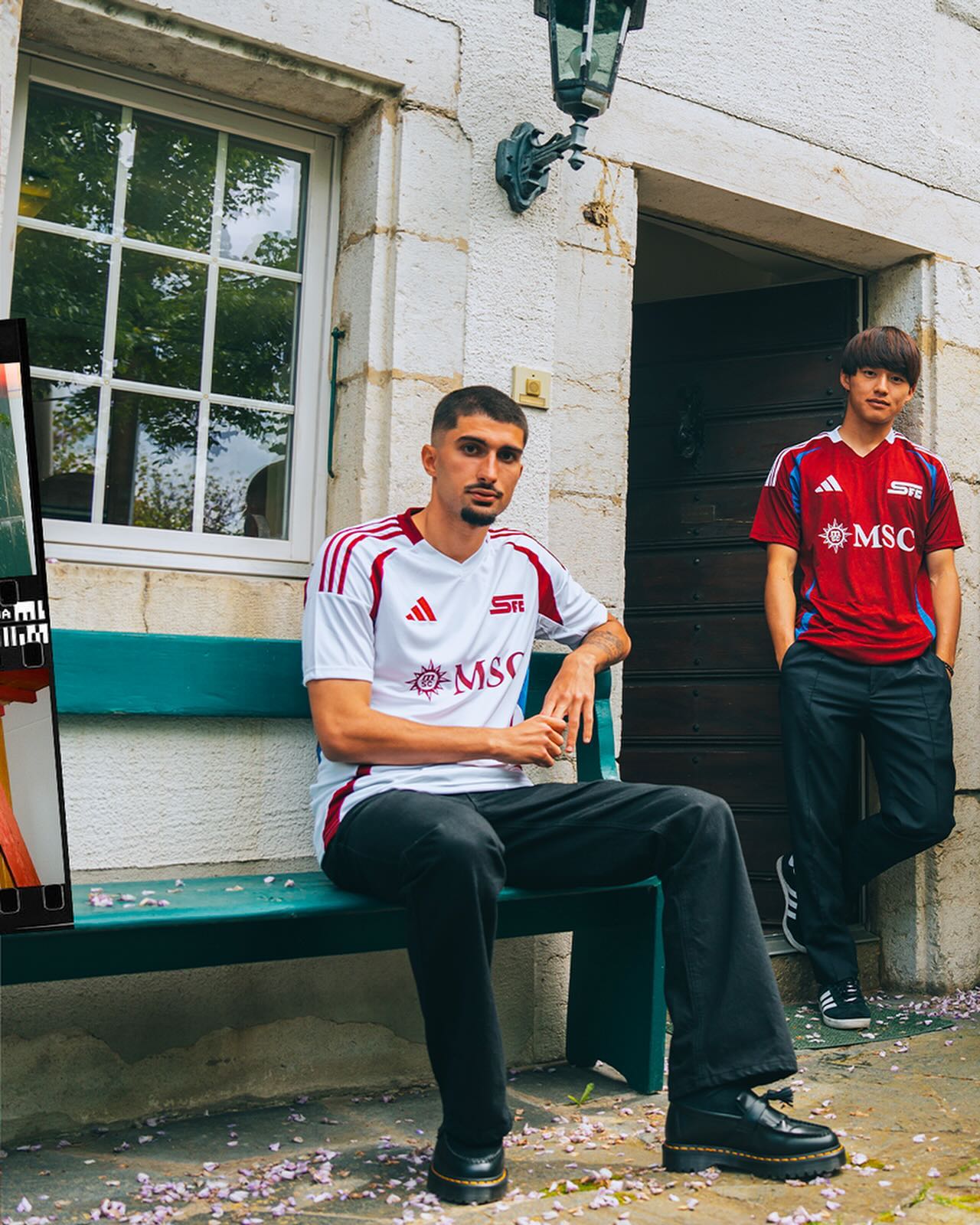 Servette FC voetbalshirts 2024-2025 geïnspireerd door shirts 2000-2001