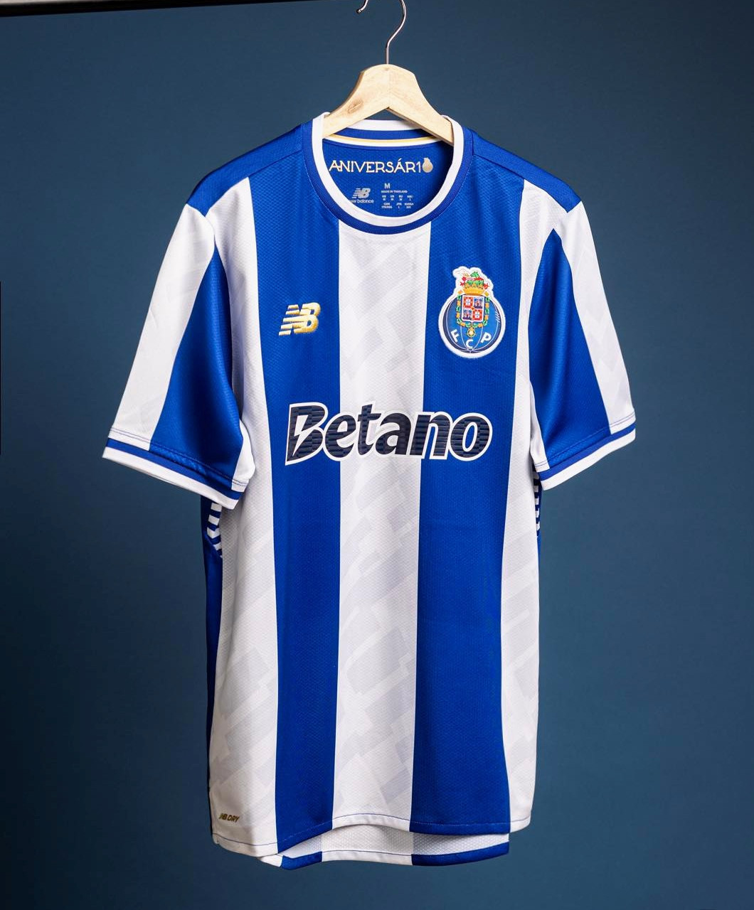 FC Porto voetbalshirts 2025-2026 eren stad en partnership met New Balance