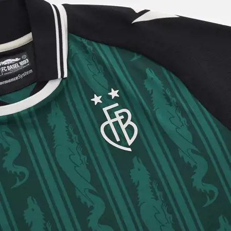 Dit zijn de FC Basel voetbalshirts 2024-2025