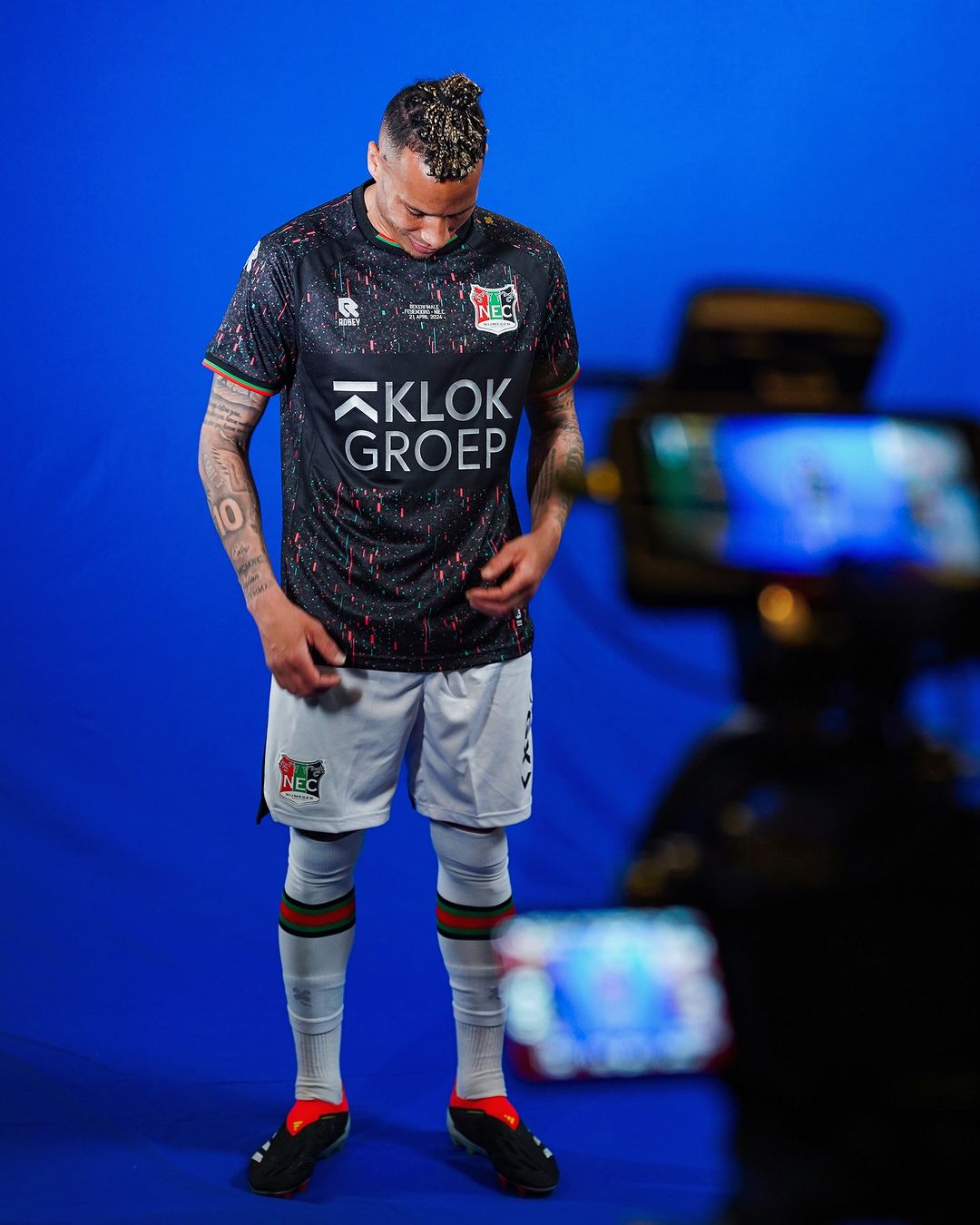 Dit is het N.E.C. Nijmegen bekerfinale voetbalshirt 2024